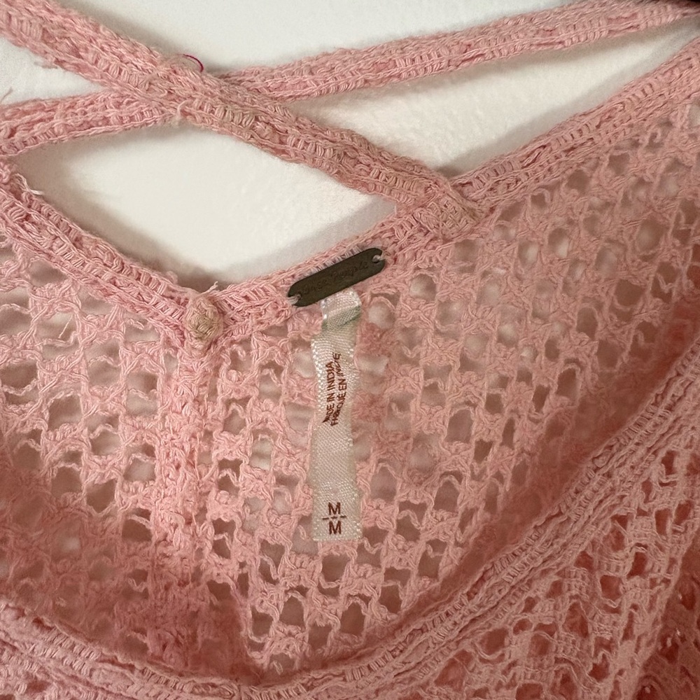Free People Blush Pink Crochet Camisole with Bright Pink Floral Hem Size M - Picture 2 of 4